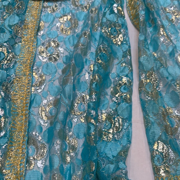 White and Teal Lace Robes Size One Size - Picture 9 of 9